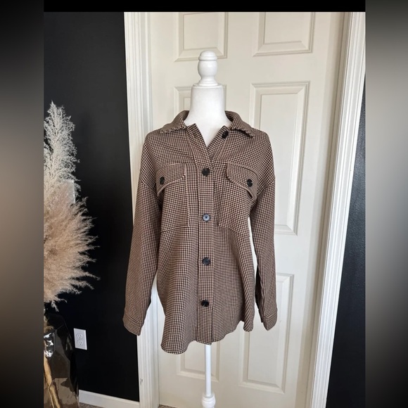 Current Air Anthropologie Houndstooth Shirt Jacket Shacket Brown Black 
Medium - Picture 9 of 12